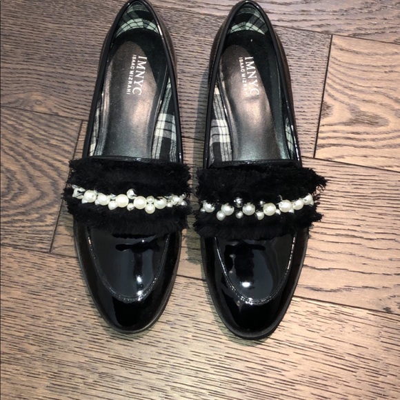 Woman’s shoes - Picture 3 of 4